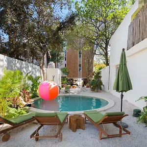 Oostel Smart - Pueblo Hostel